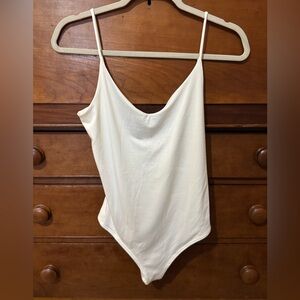 Flattering bodysuit nwt